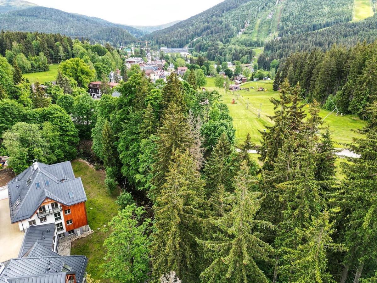 Apartment Alaska ฮาร์ราคอฟ ภายนอก รูปภาพ