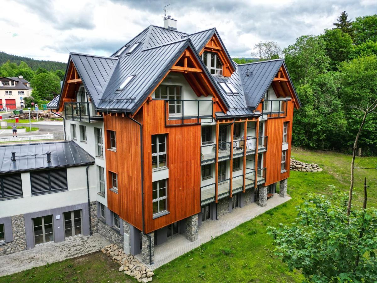 Apartment Alaska ฮาร์ราคอฟ ภายนอก รูปภาพ